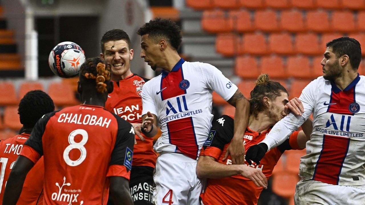 FBL-FRA-LIGUE1-LORIENT-PSG