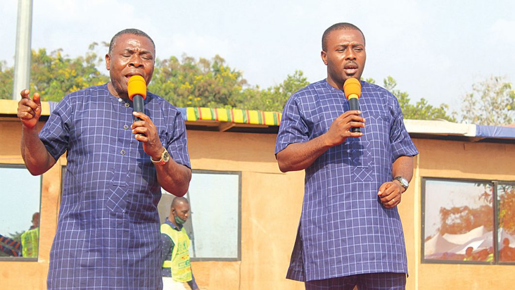 Brother-Lazarus-&-son,-Voice-of-the-Cross-ministering