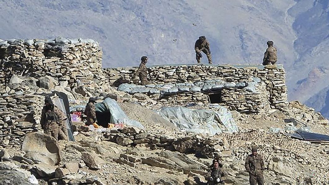 INDIA-CHINA-BORDER-POLITICS-MILITARY