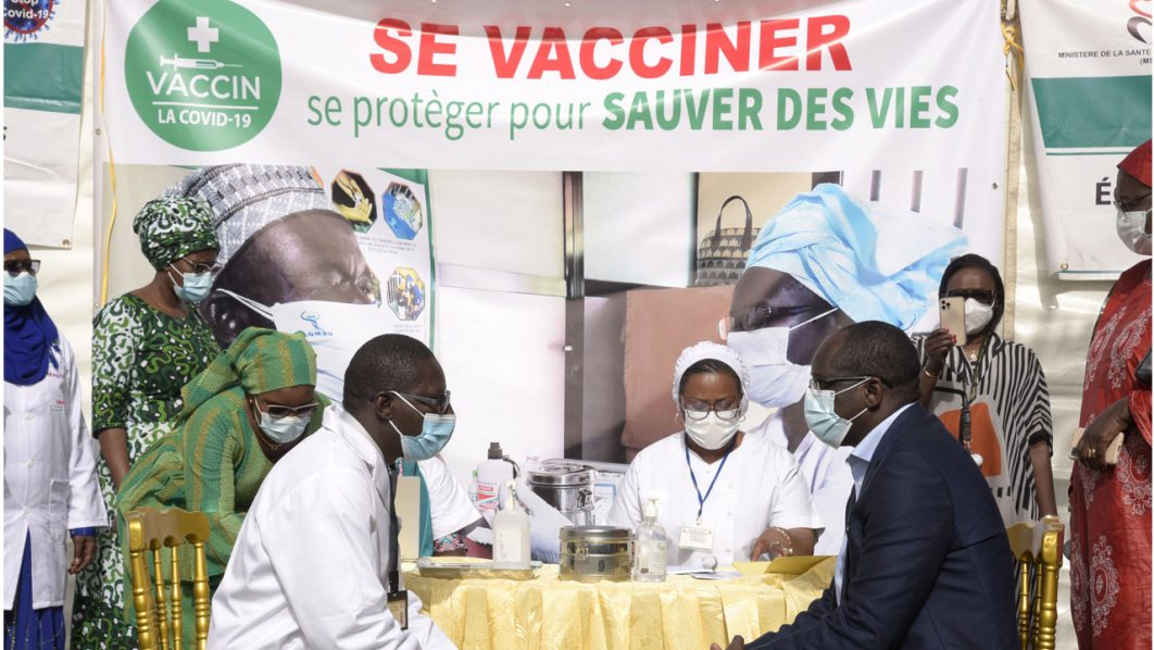 SENEGAL-VIRUS-HEALTH-VACCINE