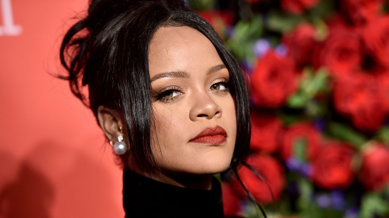 rihanna-sept-2019-billboard