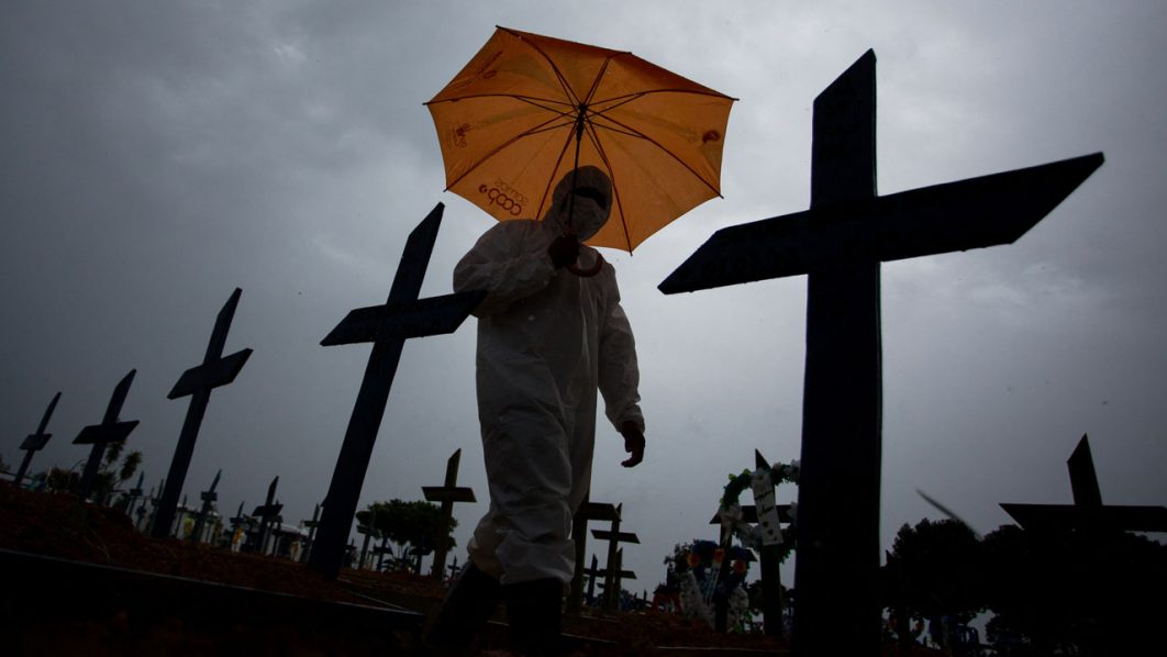FILES-BRAZIL-HEALTH-VIRUS-DEATHS-RECORD