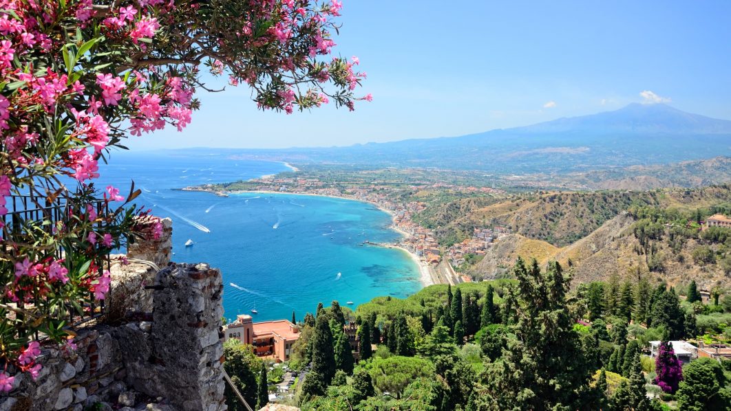 Italy-feat-Sicily