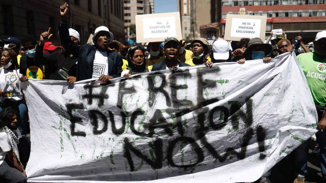 SAFRICA-DEMONSTRATION-EDUCATION