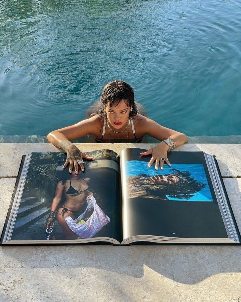 badgalriri_151672381_249699476641482_149114813915682551_n
