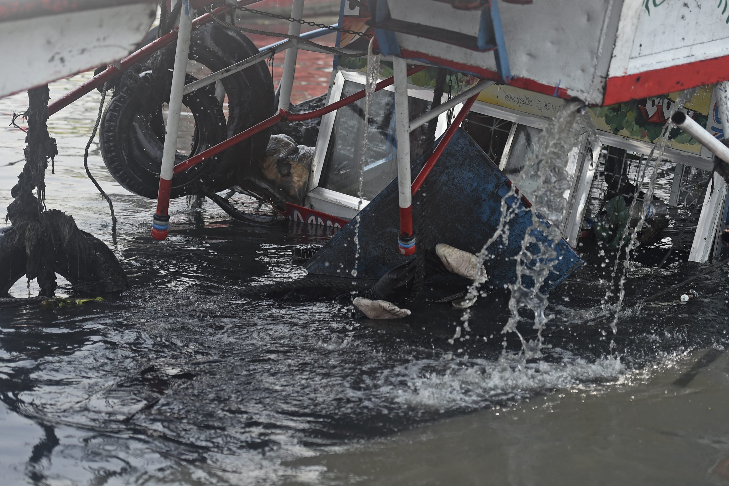 BANGLADESH-BOAT-ACCIDENT