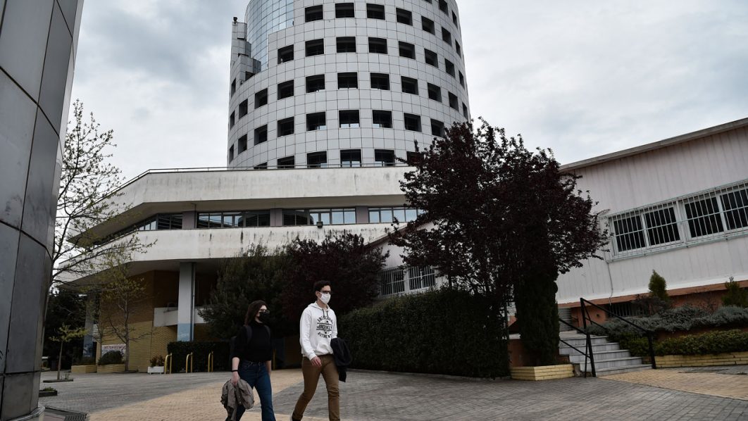 GREECE-HEALTH-VIRUS-UNIVERSITY