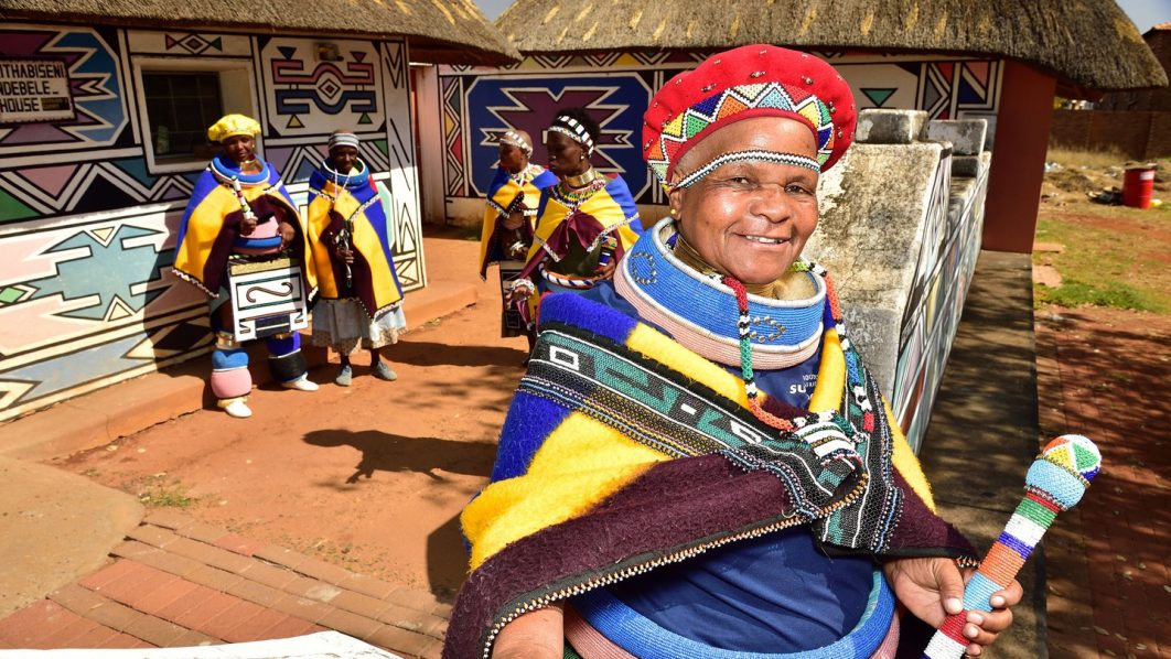 Ndebele women – Image – theCultureTrip