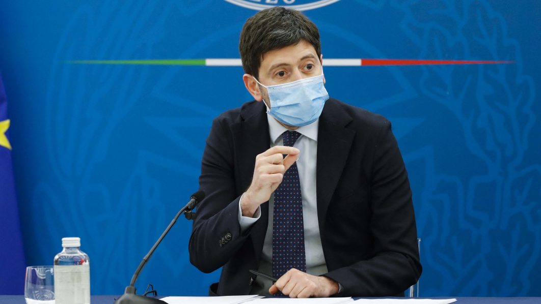 ITALY-HEALTH-VIRUS-GOVERNMENT