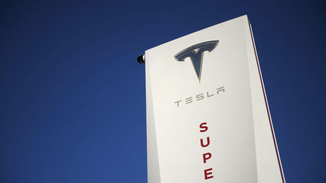 USA: accident mortel avec une Tesla apparement sans conducteur (presse)