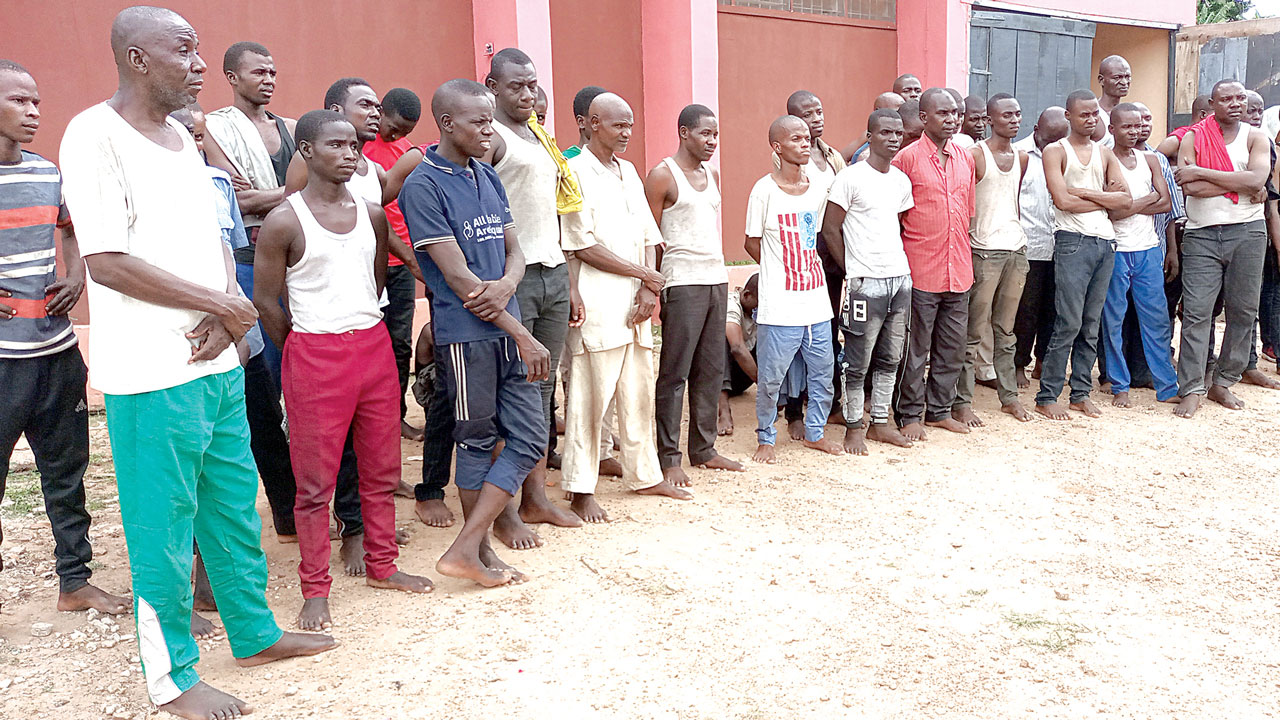 Repatriated-suspects-