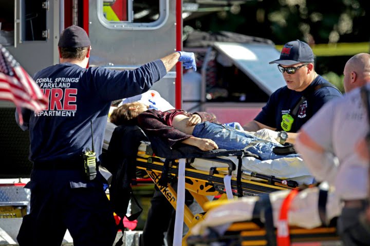 ss-180214-florida-shooting-10-2329366