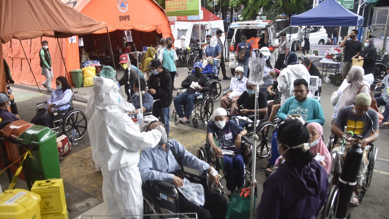 INDONESIA-HEALTH-VIRUS