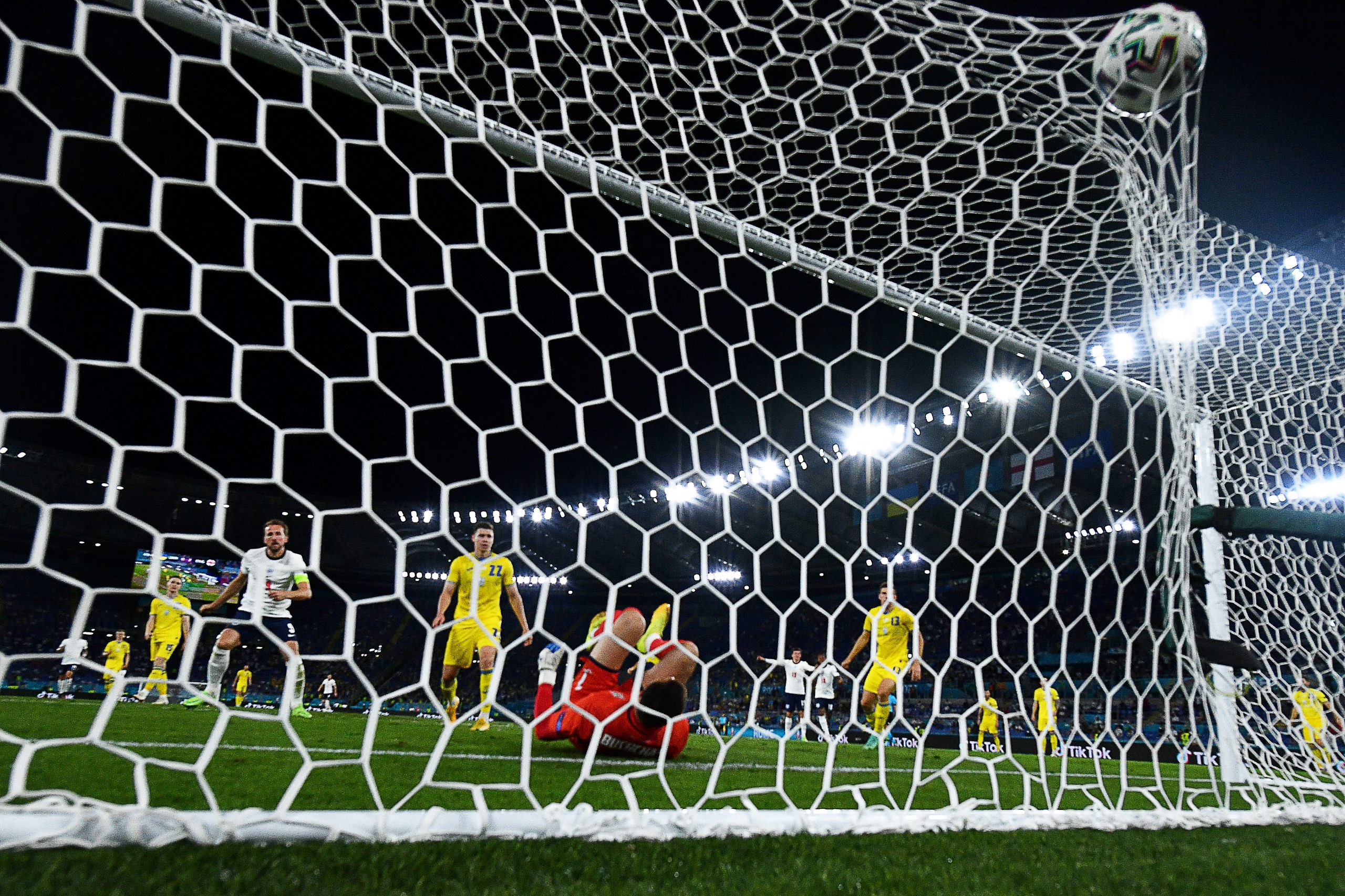 FBL-EURO-2020-2021-MATCH48-UKR-ENG