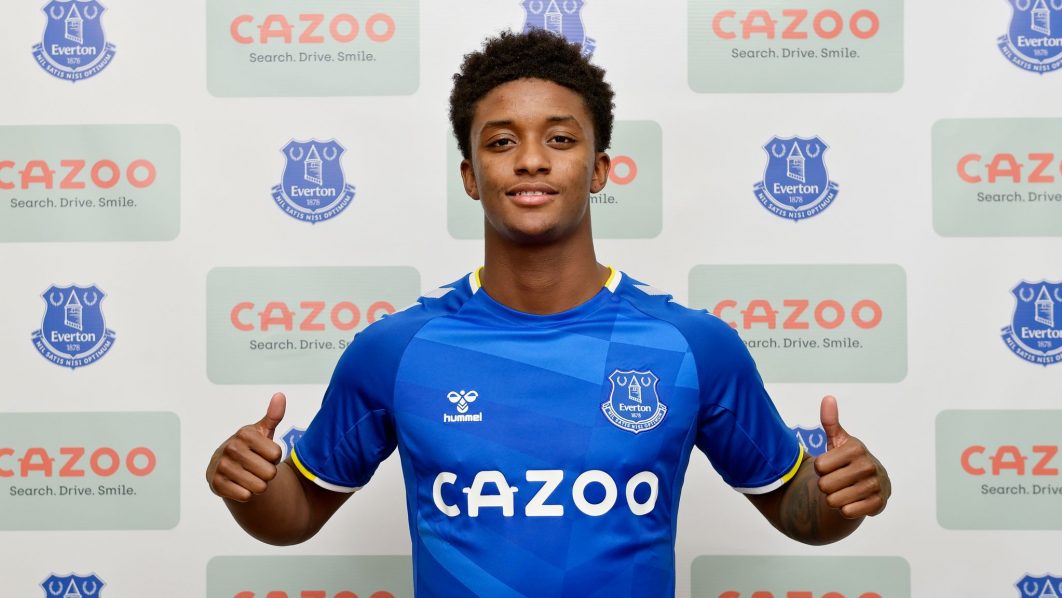 Demarai Gray joins Everton