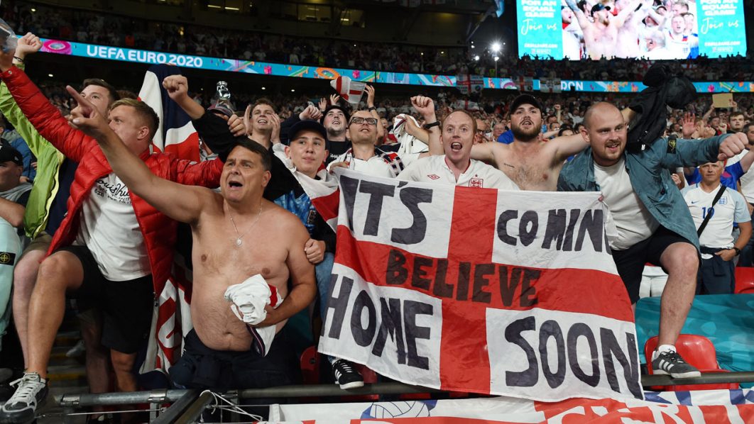 FBL-EURO-2020-2021-MATCH50-ENG-DEN-FANS