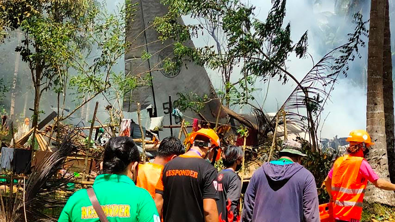 Philippine-military-plane
