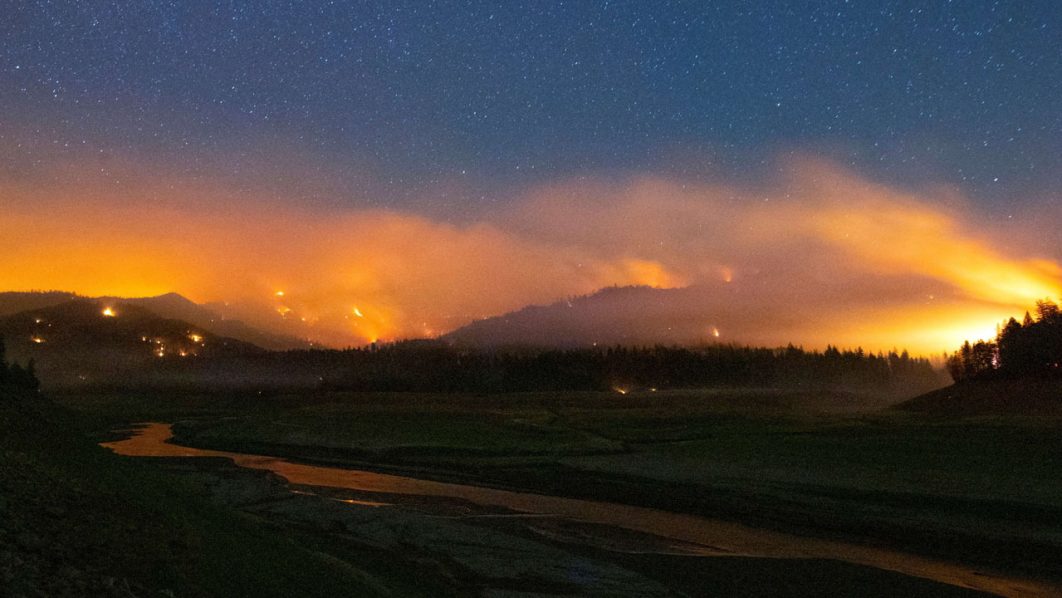US-CLIMATE-WILDFIRE-DROUGHT-FIRE