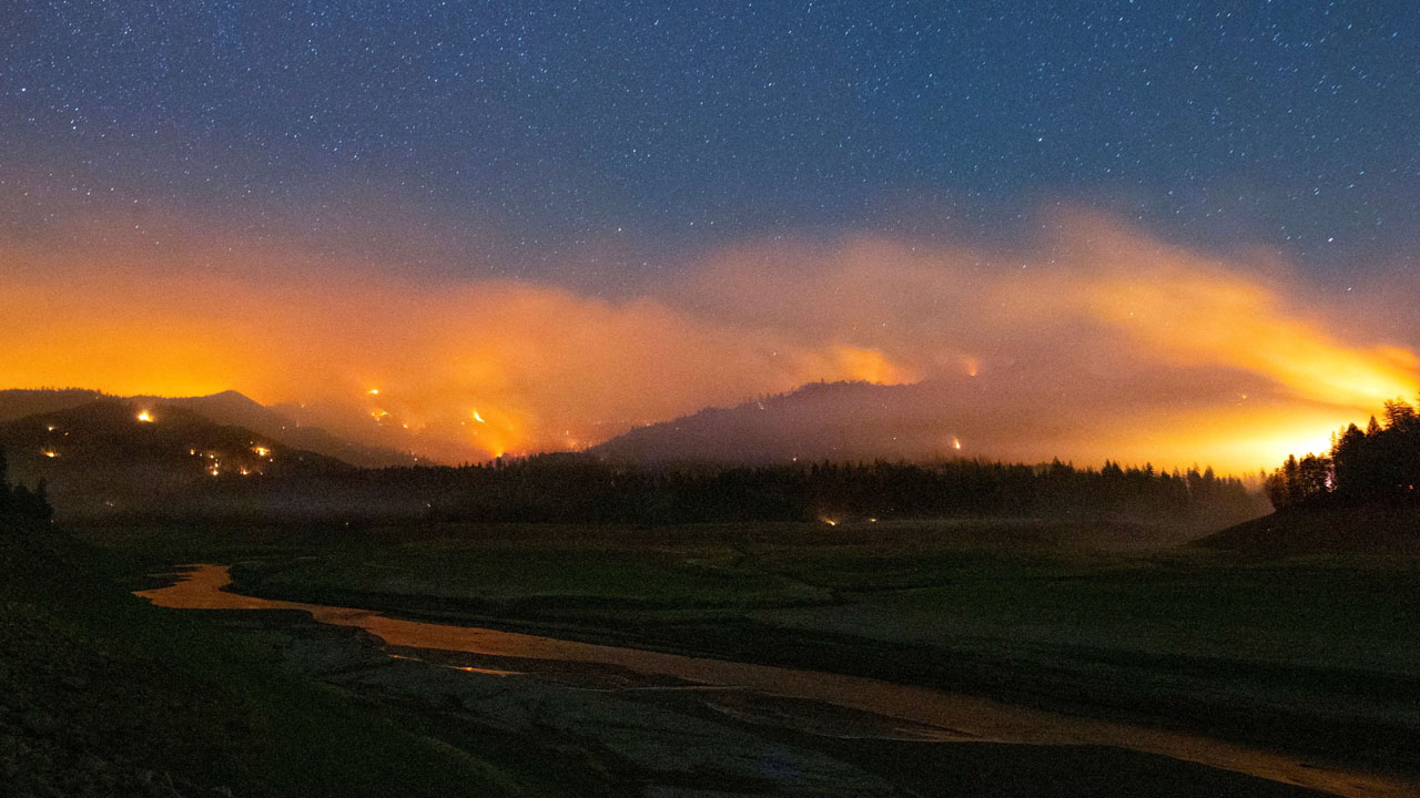 US-CLIMATE-WILDFIRE-DROUGHT-FIRE