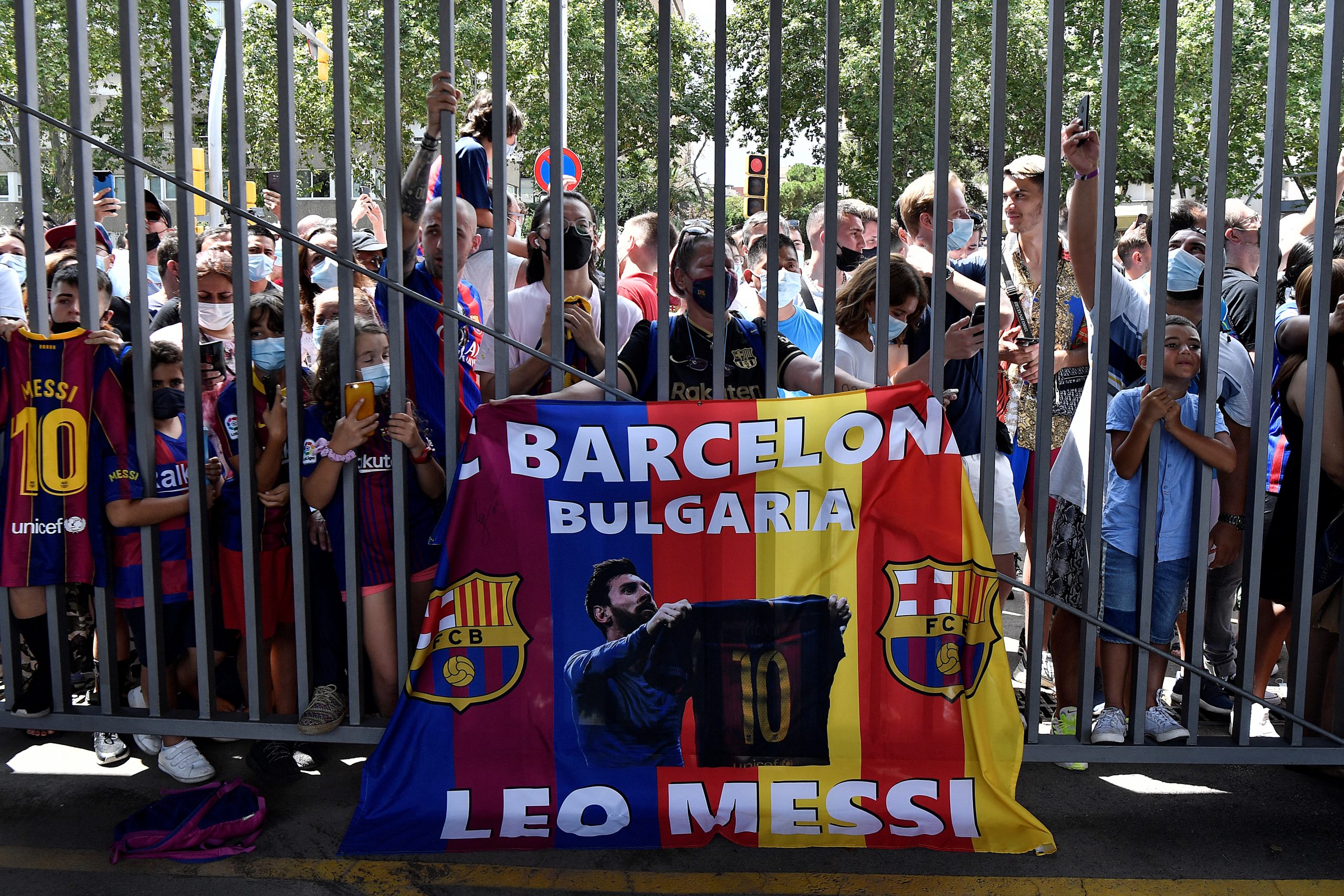 FBL-ESP-LIGA-BARCELONA-MESSI-FANS