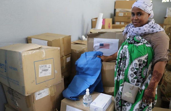 U.S. Government Provides Personal Protective Equipment to Front Line Health Workers in Comoros