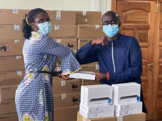 Coronavirus: WHO Ghana Supports Ongoing COVID-19 Vaccine Rollout with Digital Tablets