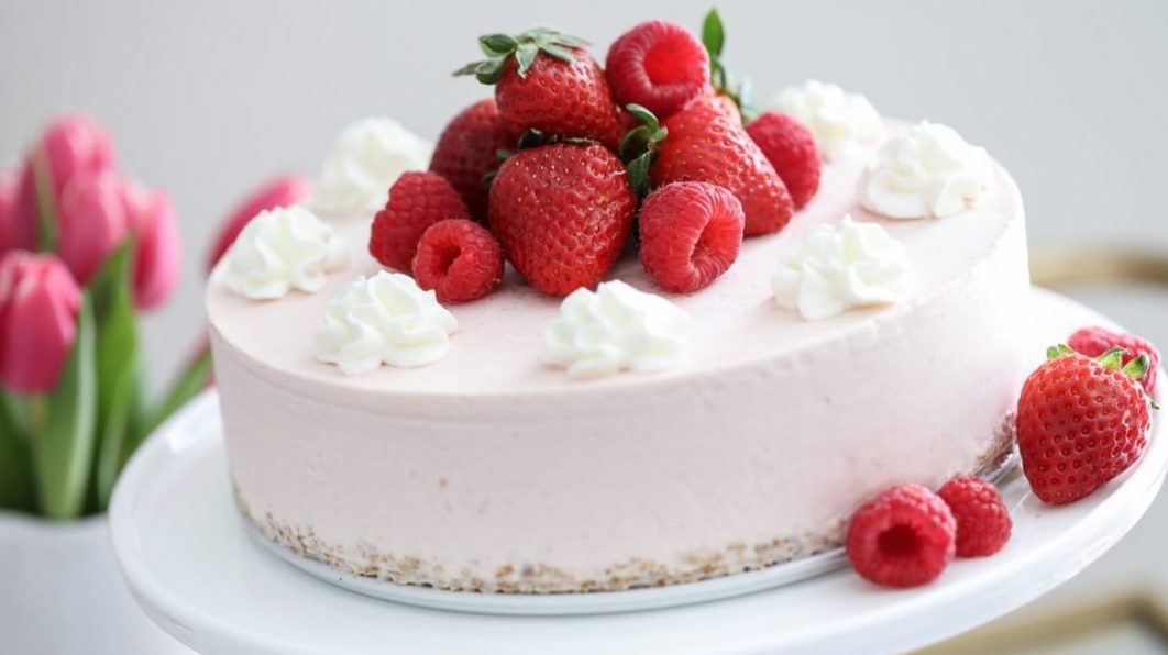 Strawberry Icecream Cheese Cake | Inspired by Charm