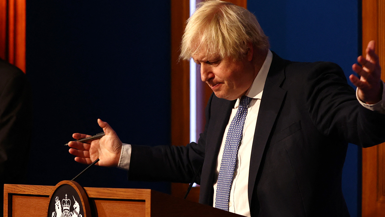 BRITAIN-POLITICS-HEALTH-VIRUS