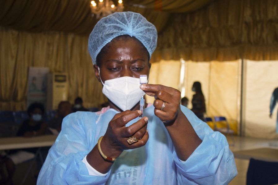 ANGOLA-HEALTH-VIRUS-VACCINE