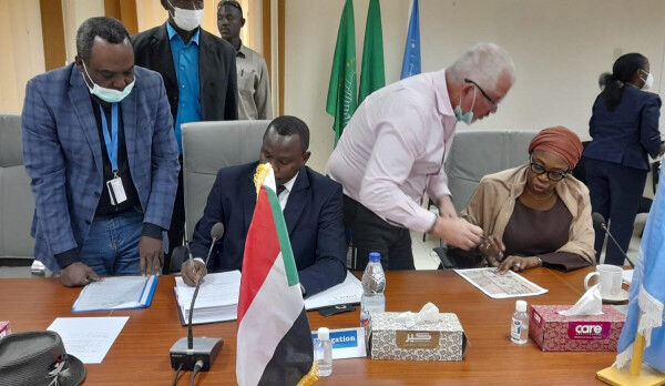Deputy Special Representative of Secretary-General, Resident Coordinator and Humanitarian Coordinator in Sudan, pays tribute to people of Darfur, affirms commitment to support human rights protection