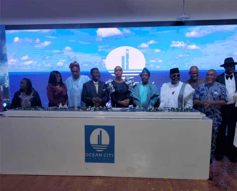 CHIEF-MIKE-AT-OCEAN-LAGOS