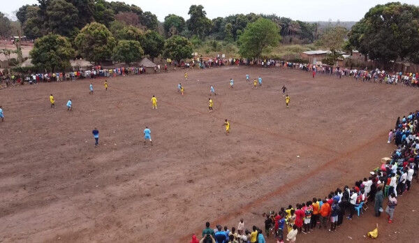 Bangladeshi engineering troops bring football joy to Makpandu, Western Equatoria State