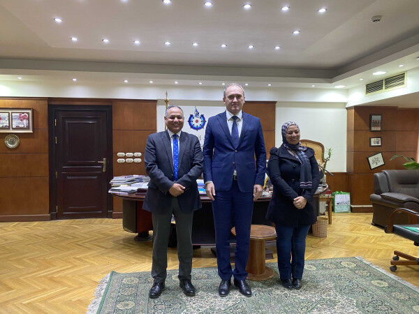 Ambassador of Belarus met with the President of the Academy of Scientific Research and Technology of Egypt
