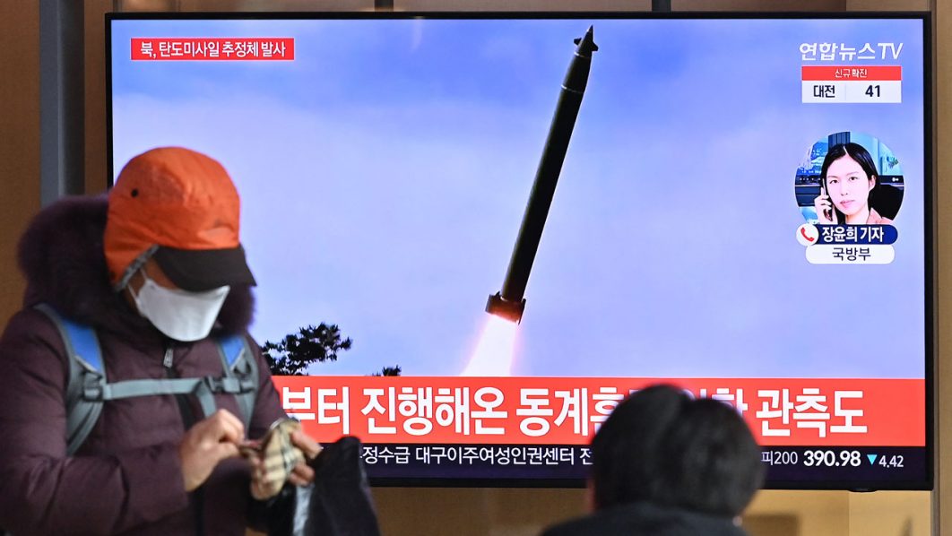 SKOREA-NKOREA-MILITARY-LAUNCH