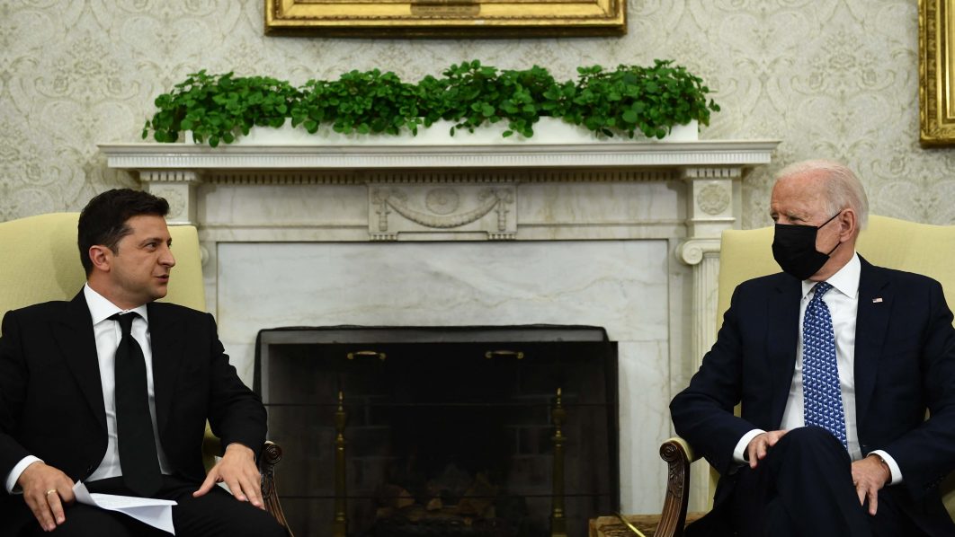 FILES-COMBO-US-UKRAINE-RUSSIA-DIPLOMACY-CONFLICT-CALL