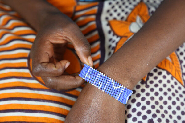 Following another death from female genital mutilation (FGM) in Sierra Leone, women’s rights groups around the world call on the government to criminalize female genital mutilation