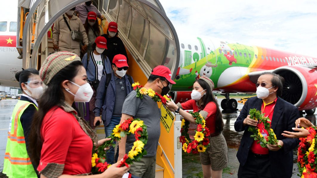 FILES-VIETNAM-HEALTH-VIRUS-TRAVEL