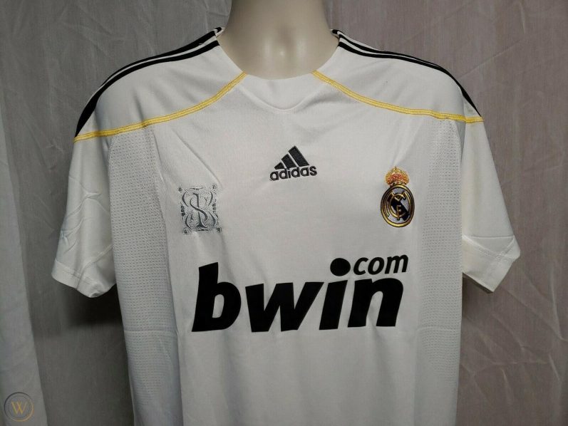 adidas-bwin-mcf-lfp-real-madrid_1_a8f6c1304f5996796579abd73ef4e35e