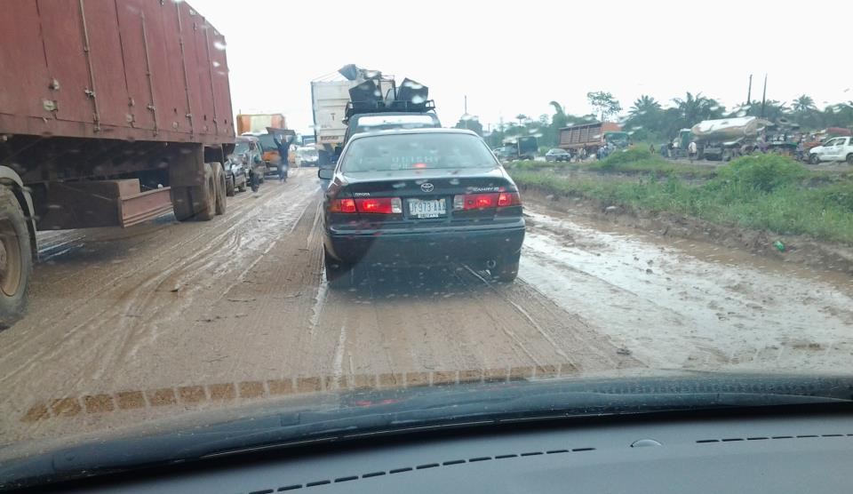 Aba-portharcourt-road-e1385838061299