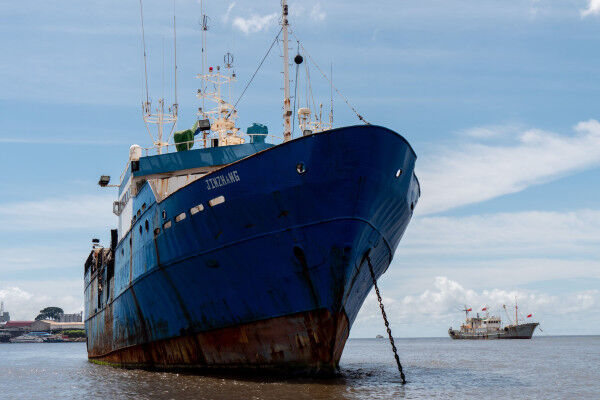 African Flag Registries Exploited  by High-Risk Fishing Operators – New Report