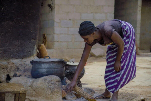 Women Using Firewood Face Increasing Health Risks