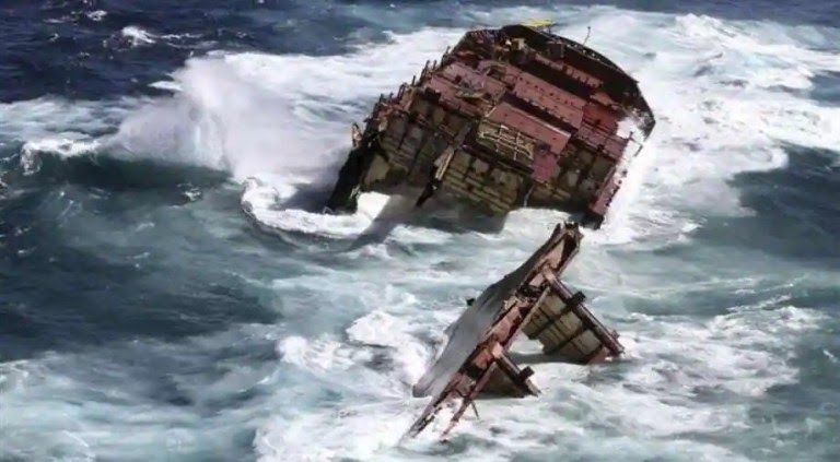 ship-Sinking.jpeg