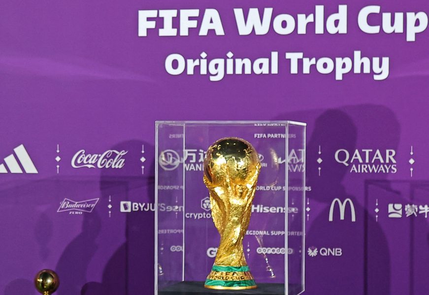 QATAR-FBL-WC-2022-TROPHY