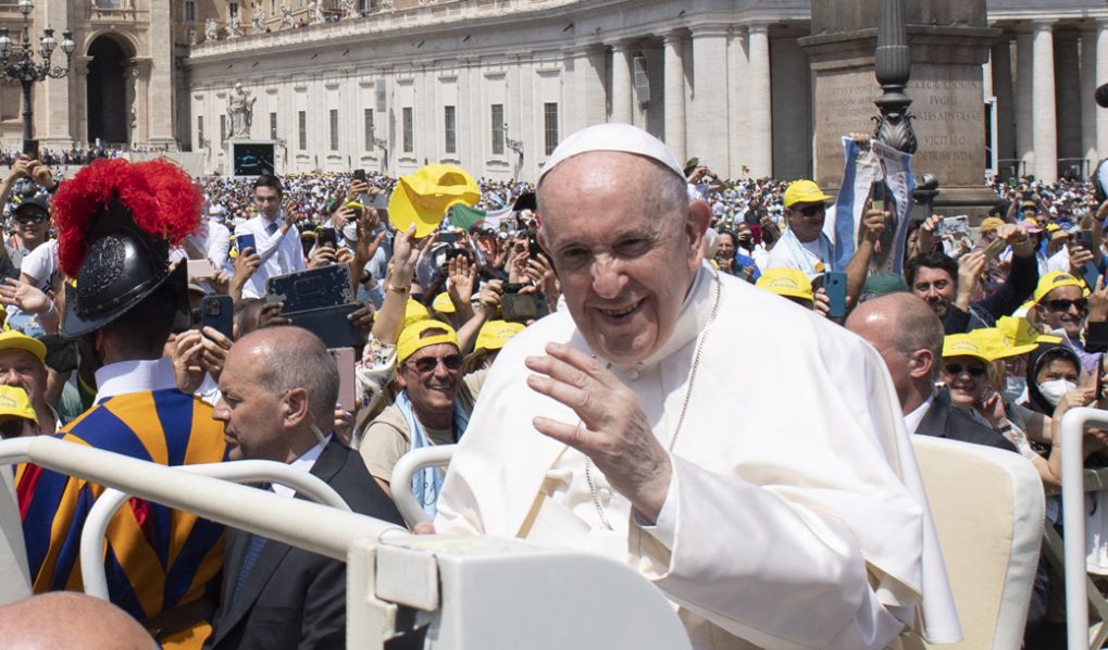 VATICAN-RELIGION-POPE-MASS-CANONIZATION