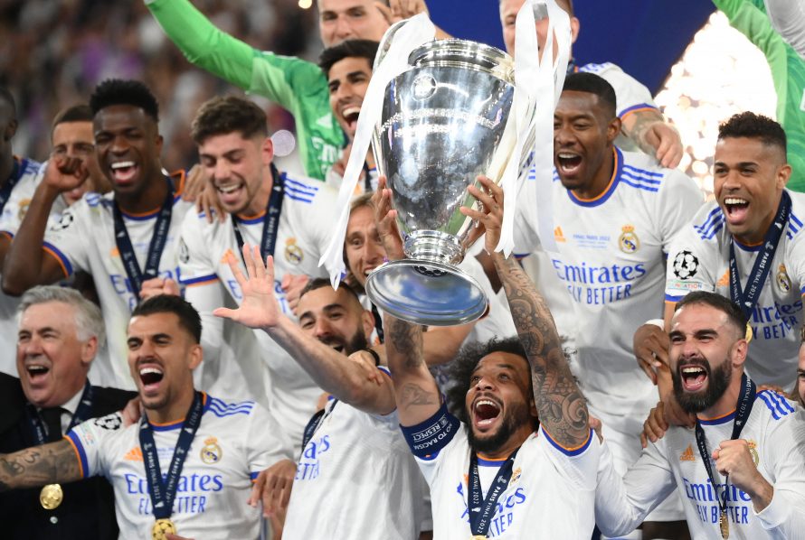 FBL-EUR-C1-LIVERPOOL-REAL MADRID-TROPHY