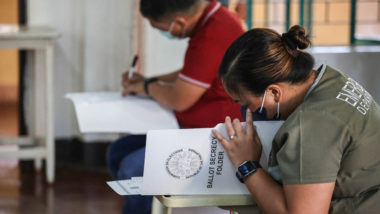 PHILIPPINES-POLITICS-VOTE