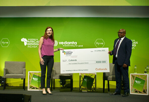 Mining Indaba 2022 makes a R200 000 donation to Cotlands Children’s Charity