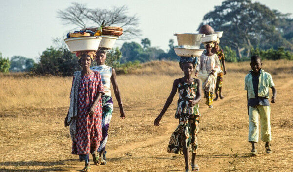 Guinea Eases Cross-border Trade
