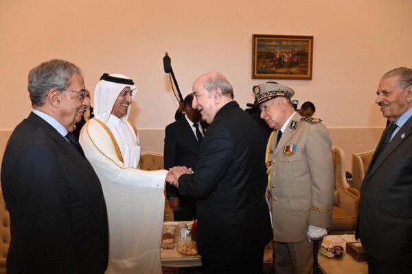 Qatar Participates in Algeria’s Celebrations of the 60th Anniversary of Independence Day