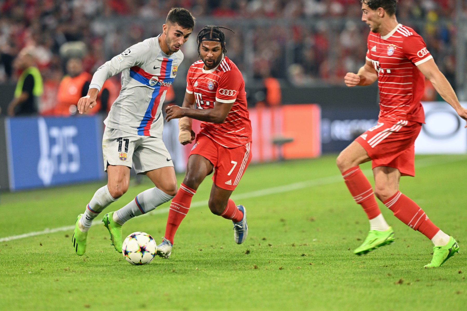 FBL-EUR-C1-BAYERN MUNICH-BARCELONA